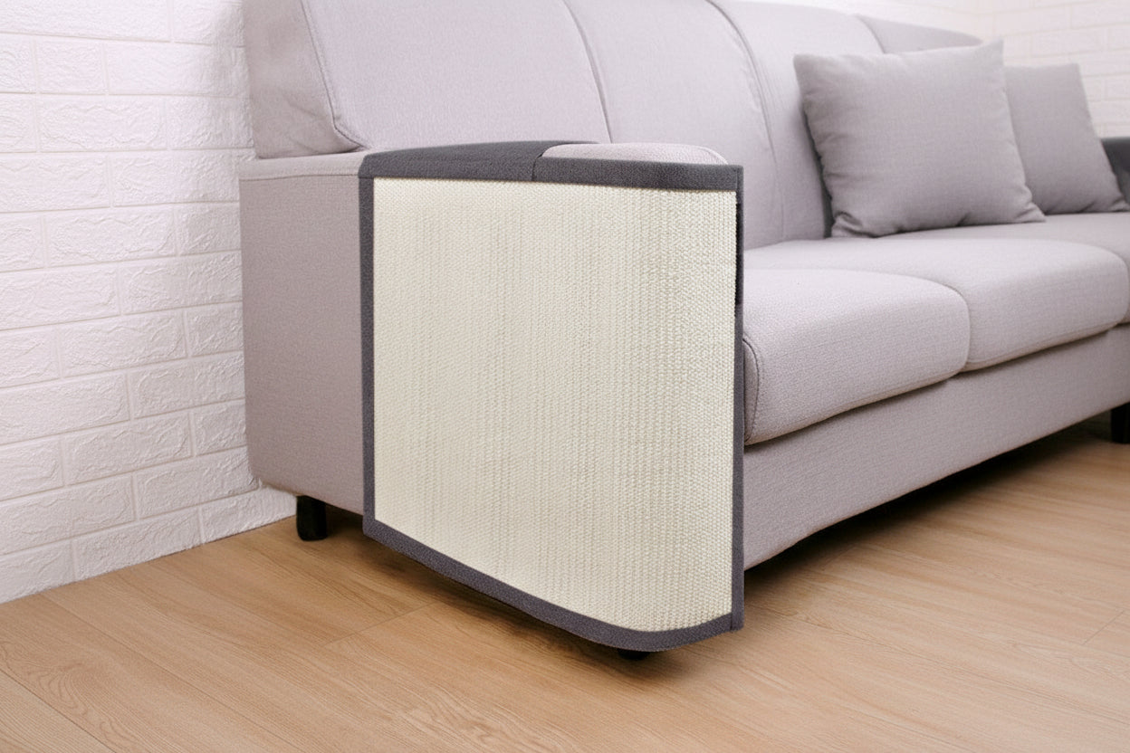 Panneau de protection pour canapé ScratchCouch - Mi - a - ou