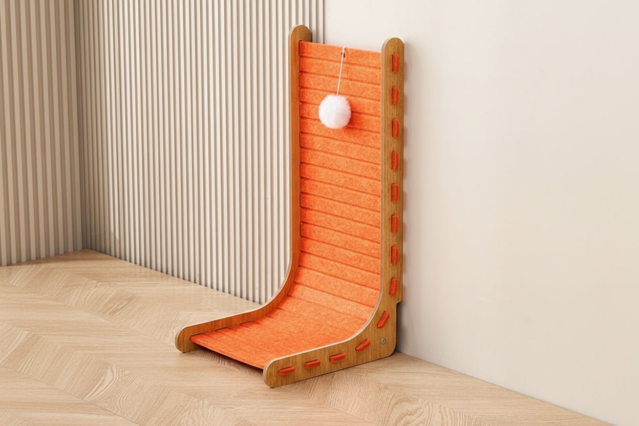 Griffoir pour chat DistractMur™ - Mi - a - ou - Mi - a - ou